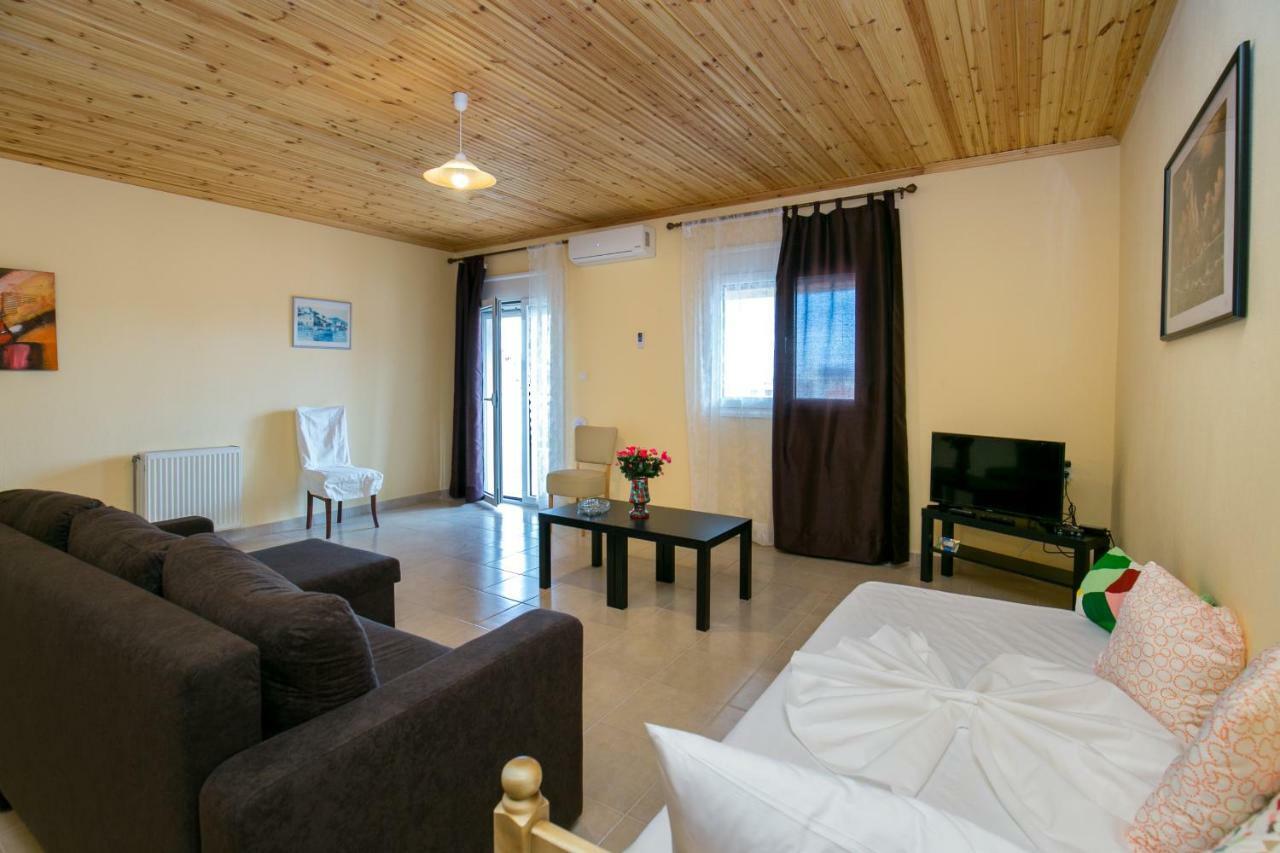 Grande Apartments Limenaria  Buitenkant foto